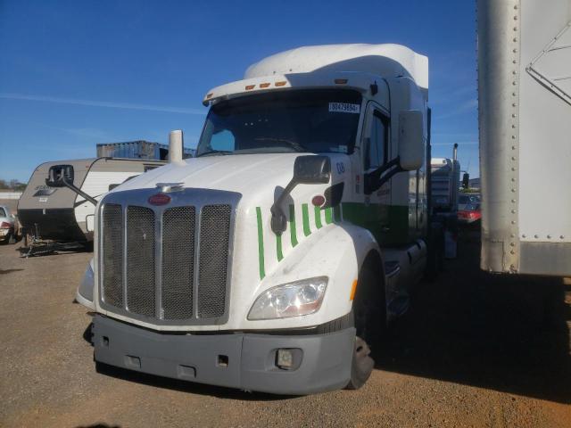 Photo 2 from auction – 2016 PETERBILT 579 with VIN 1XPBDP9X1GD306468