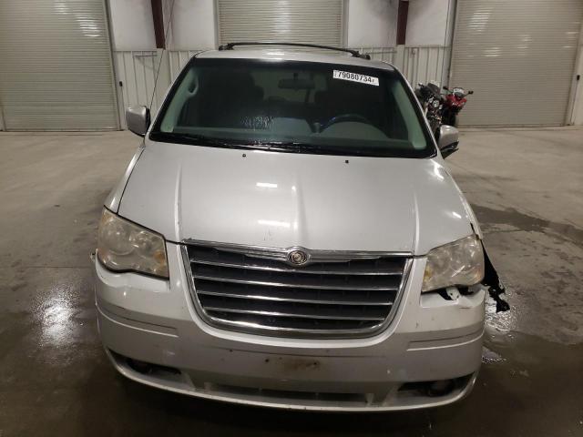 Photo 5 from auction – 2008 CHRYSLER TOWN & COU with VIN 2A8HR54P48R744952