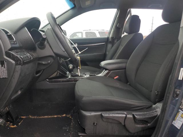 Photo 7 from auction – 2015 KIA SORENTO LX with VIN 5XYKT3A62FG579256
