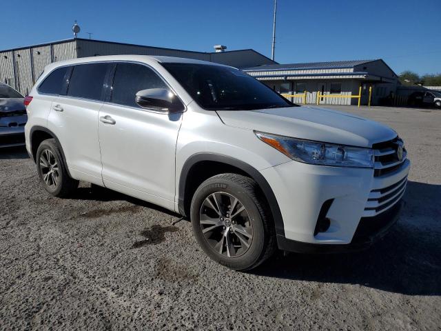 Photo 4 from auction – 2018 TOYOTA HIGHLANDER with VIN 5TDZZRFH4JS287873