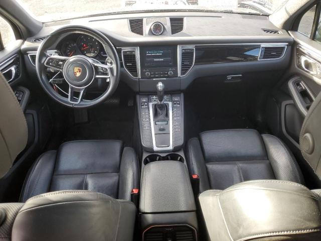 Photo 8 from auction – 2017 PORSCHE MACAN with VIN WP1AA2A55HLB80463