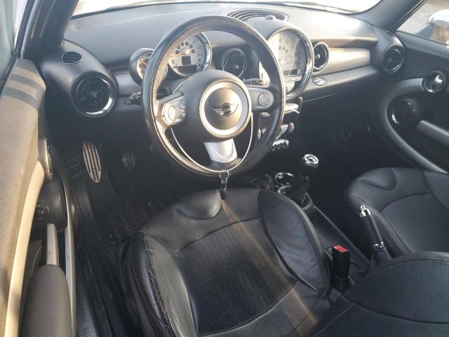 Photo 8 from auction – 2009 MINI COOPER with VIN WMWMS33569TG88151