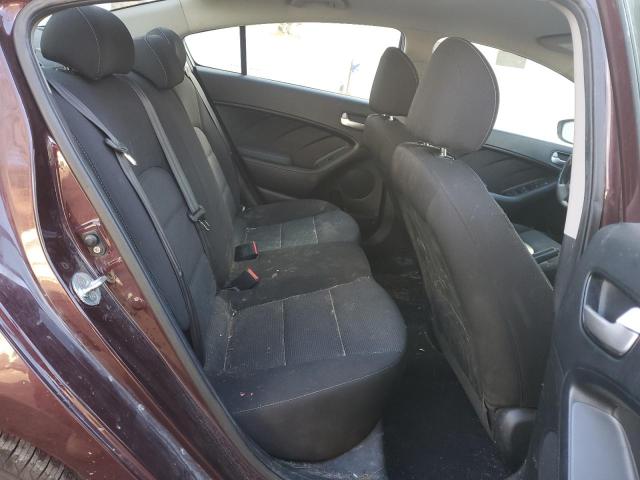 Photo 10 from auction – 2017 KIA FORTE LX with VIN 3KPFK4A70HE138079