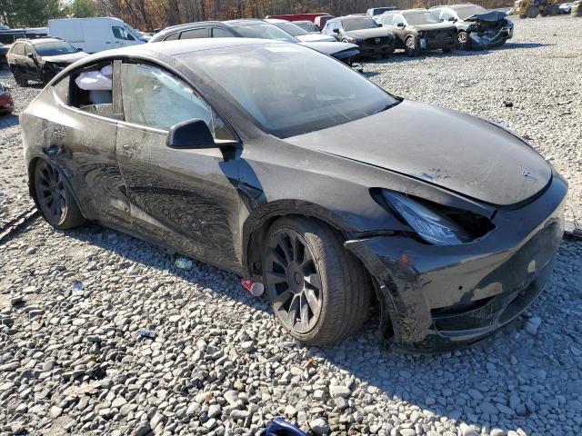 Photo 4 from auction – 2021 TESLA MODEL Y with VIN 5YJYGDEE0MF192988