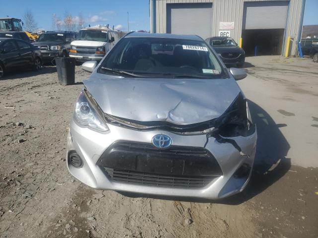 Photo 5 from auction – 2015 TOYOTA PRIUS C with VIN JTDKDTB32F1585253