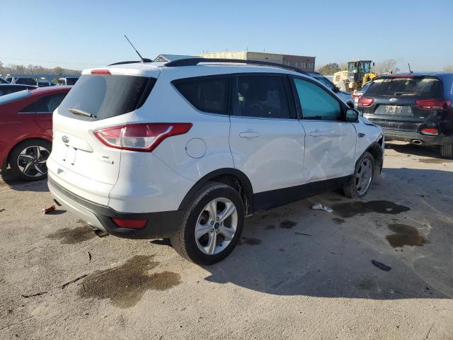 Photo 3 from auction – 2016 FORD ESCAPE SE with VIN 1FMCU0GX0GUC56075