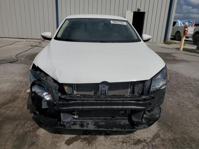 Photo 5 from auction – 2012 VOLKSWAGEN PASSAT SE with VIN 1VWBP7A39CC050157
