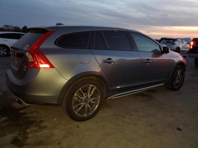 Photo 3 from auction – 2016 VOLVO V60 CROSS with VIN YV4612HKXG1006267