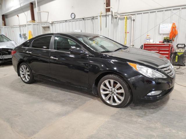 Photo 4 from auction – 2013 HYUNDAI SONATA SE with VIN 5NPEC4AC4DH809992