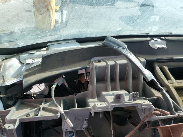 Photo 9 from auction – 2002 CHEVROLET SILVERADO with VIN 1GBHC24U72E245892