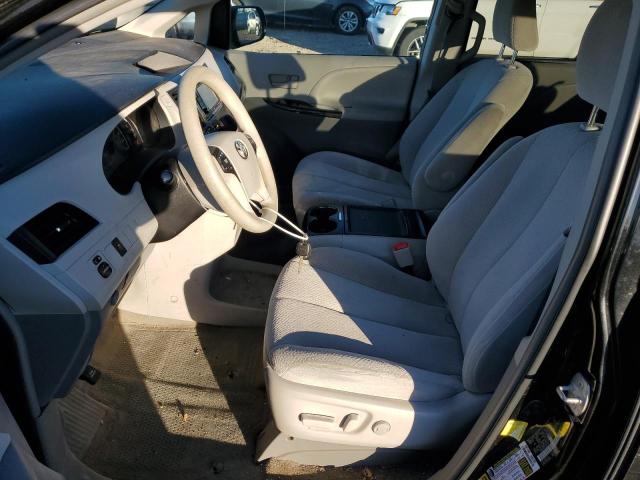 Photo 7 from auction – 2013 TOYOTA SIENNA LE with VIN 5TDKK3DC8DS334207