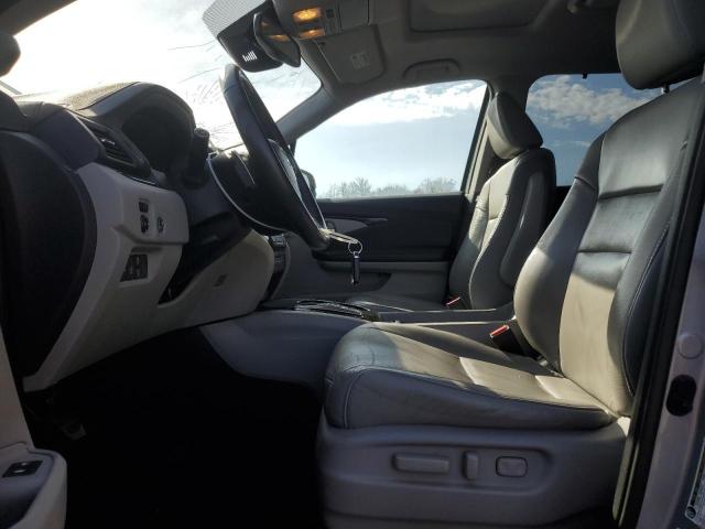 Photo 7 from auction – 2016 HONDA PILOT TOUR with VIN 5FNYF6H95GB102719
