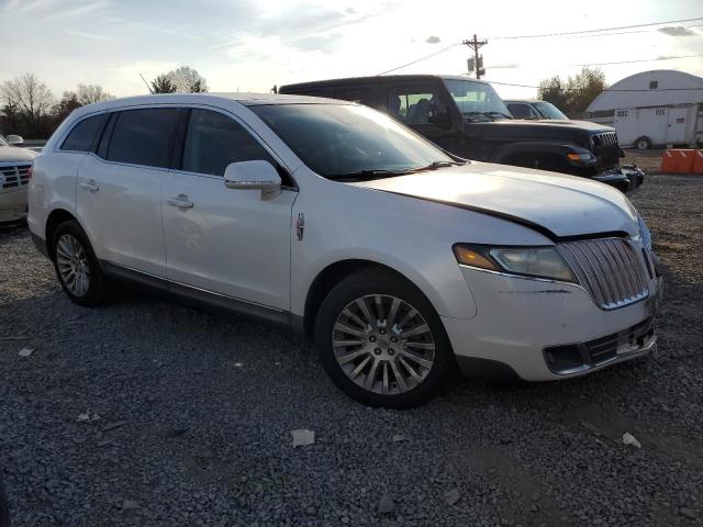 Photo 4 from auction – 2010 LINCOLN MKT with VIN 2LMHJ5FR7ABJ13348