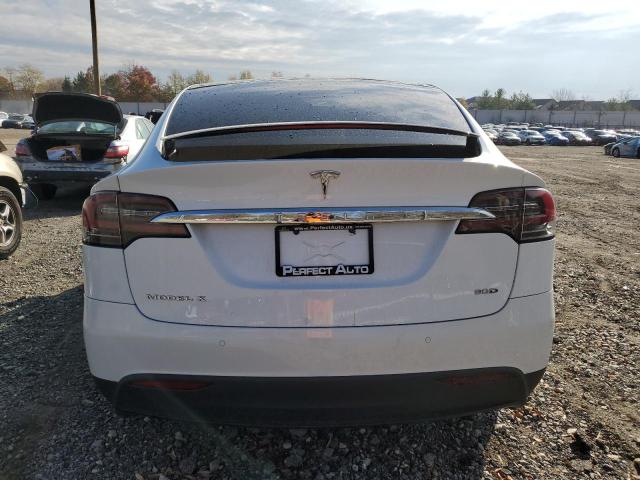 Photo 6 from auction – 2017 TESLA MODEL X with VIN 5YJXCBE24HF045614