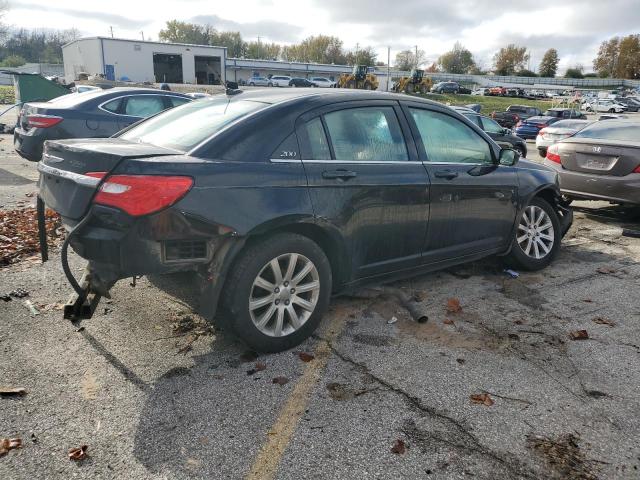 Photo 3 from auction – 2011 CHRYSLER 200 TOURIN with VIN 1C3BC1FGXBN548253