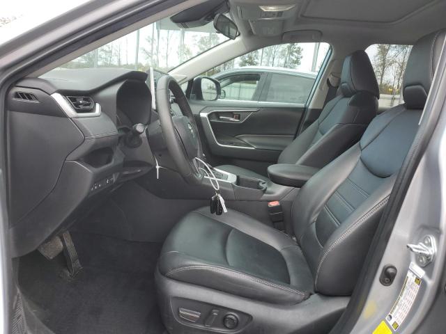 Photo 7 from auction – 2022 TOYOTA RAV4 XLE P with VIN 2T3C1RFVXNC182330