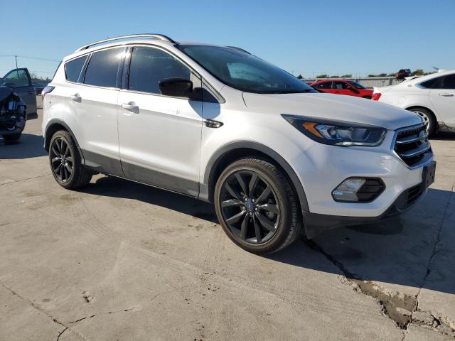 Photo 4 from auction – 2018 FORD ESCAPE SE with VIN 1FMCU0GD3JUB82924