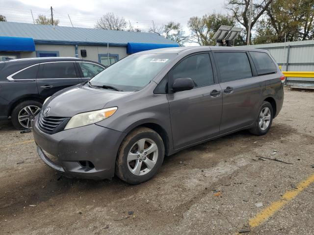 TOYOTA SIENNA BAS 2011 with VIN 5TDKA3DC1BS007809 - Photo from auction