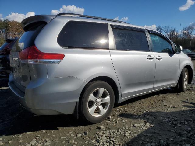Photo 3 from auction – 2012 TOYOTA SIENNA LE with VIN 5TDKK3DC9CS191220