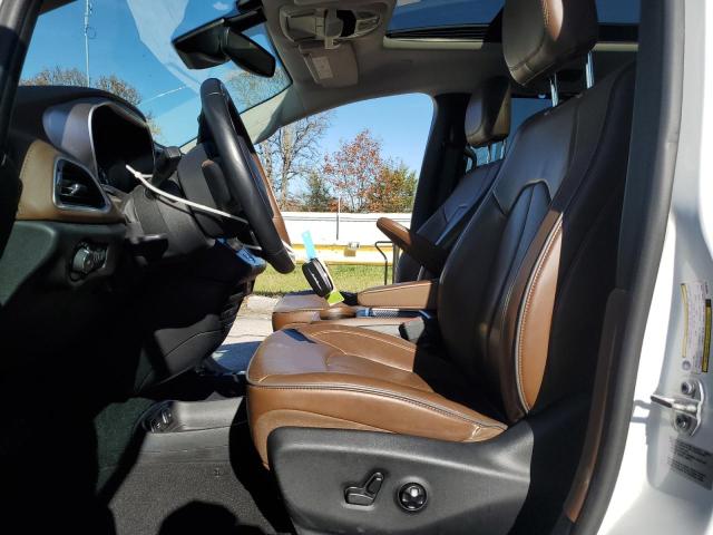 Photo 7 from auction – 2017 CHRYSLER PACIFICA L with VIN 2C4RC1GG8HR656813