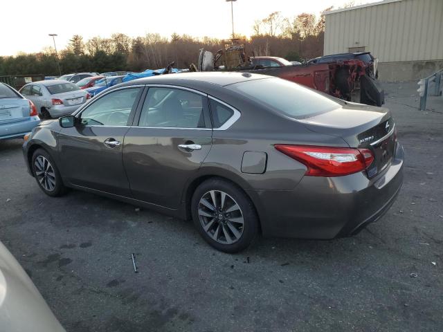 Photo 2 from auction – 2017 NISSAN ALTIMA 2.5 with VIN 1N4AL3AP1HC114677