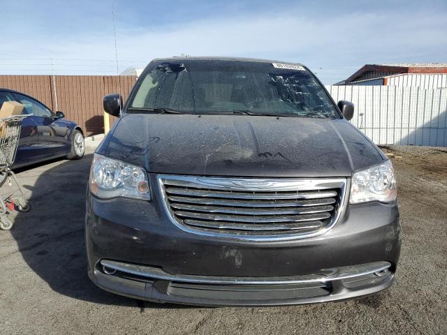 Photo 5 from auction – 2016 CHRYSLER TOWN & COU with VIN 2C4RC1BG8GR269152