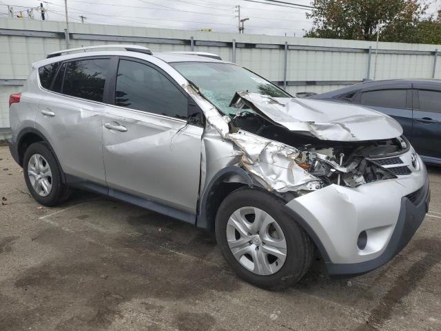 Photo 4 from auction – 2015 TOYOTA RAV4 LE with VIN 2T3ZFREV0FW169129