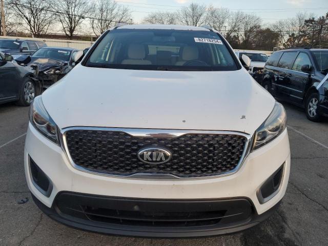 Photo 5 from auction – 2016 KIA SORENTO LX with VIN 5XYPG4A33GG089125