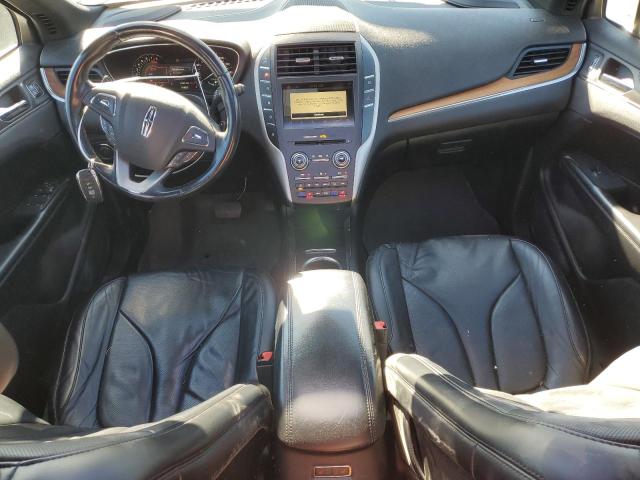Photo 8 from auction – 2017 LINCOLN MKC RESERV with VIN 5LMCJ3D99HUL32360