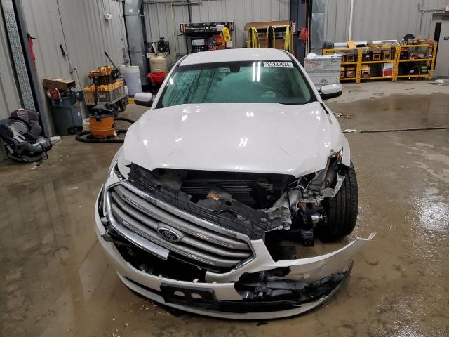 Photo 5 from auction – 2016 FORD TAURUS SEL with VIN 1FAHP2H88GG121970