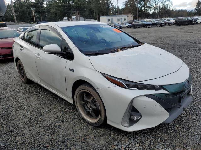 Photo 4 from auction – 2018 TOYOTA PRIUS PRIM with VIN JTDKARFP8J3071140