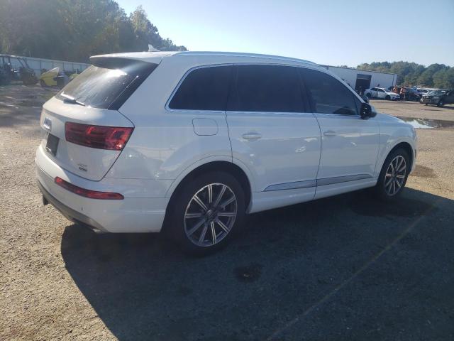Фото 3 с аукциона – 2017 AUDI Q7 PRESTIG с VIN WA1VAAF71HD035772