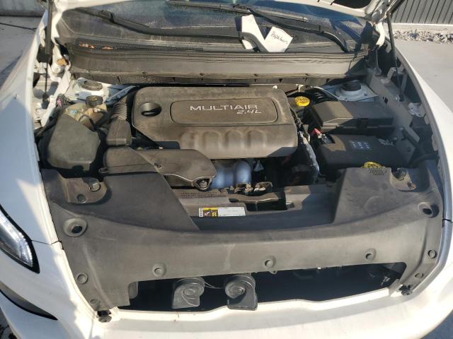 Photo 12 from auction – 2015 JEEP CHEROKEE L with VIN 1C4PJLCB1FW611588