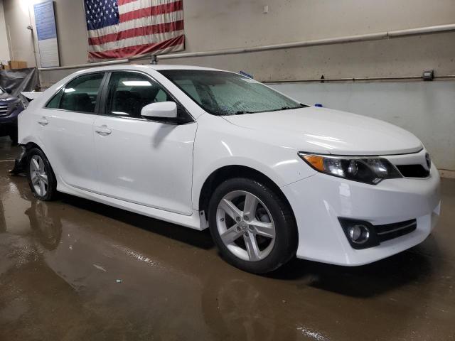 Photo 4 from auction – 2014 TOYOTA CAMRY L with VIN 4T1BF1FK9EU789587