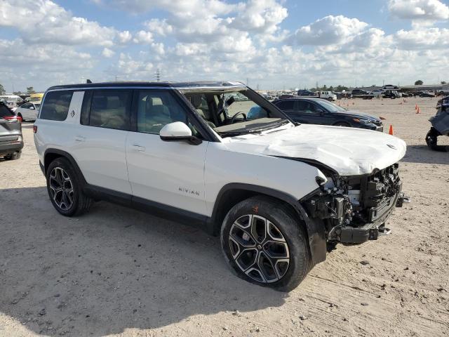 Photo 4 from auction – 2023 RIVIAN R1S ADVENT with VIN 7PDSGBBA3PN017791