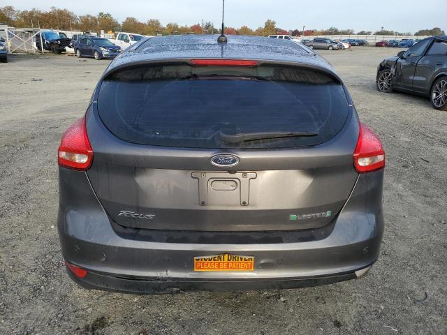 Photo 6 from auction – 2015 FORD FOCUS BEV with VIN 1FADP3R43FL221870