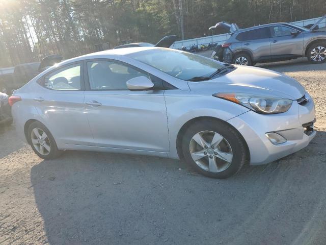 Photo 4 from auction – 2012 HYUNDAI ELANTRA GL with VIN 5NPDH4AE9CH073869