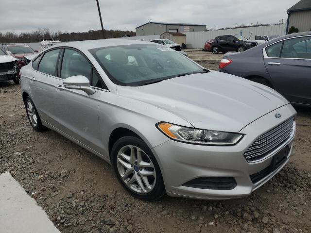 Photo 4 from auction – 2014 FORD FUSION SE with VIN 3FA6P0HD8ER213028