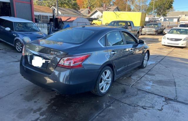 Photo 4 from auction – 2013 NISSAN ALTIMA 3.5 with VIN 1N4BL3AP2DC113164