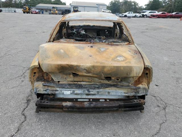 Photo 6 from auction – 2010 FORD CROWN VICT with VIN 2FABP7BV0AX118046