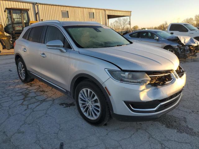 Photo 4 from auction – 2017 LINCOLN MKX SELECT with VIN 2LMPJ6KR3HBL47178