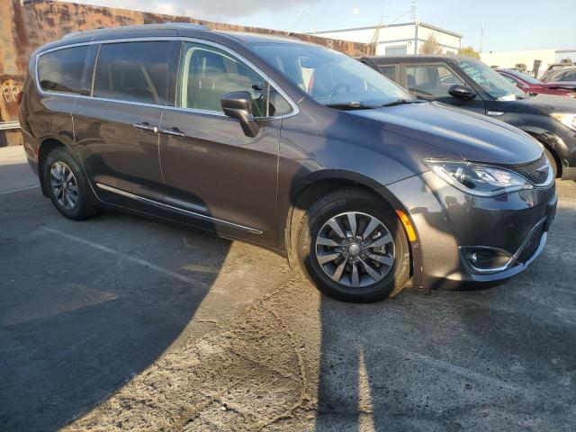 Photo 4 from auction – 2019 CHRYSLER PACIFICA T with VIN 2C4RC1EG2KR673360