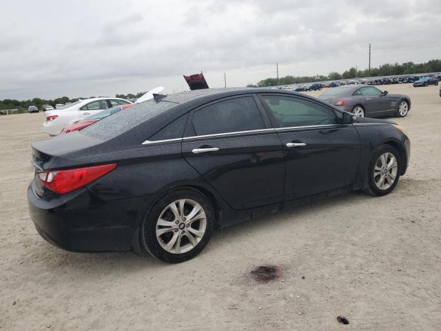 Photo 3 from auction – 2012 HYUNDAI SONATA SE with VIN 5NPEC4AC4CH479656