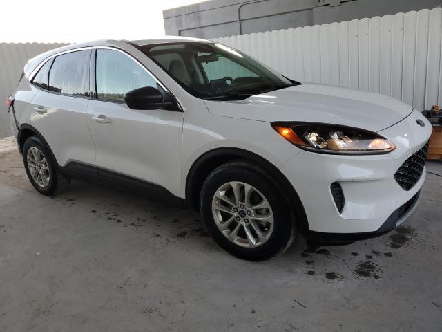 Photo 4 from auction – 2022 FORD ESCAPE SE with VIN 1FMCU0BZ2NUA72746