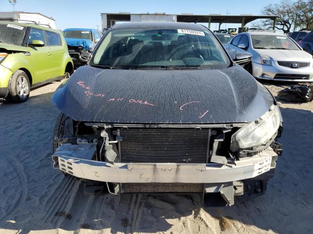 Photo 5 from auction – 2017 HONDA CIVIC LX with VIN 19XFC2F57HE008227