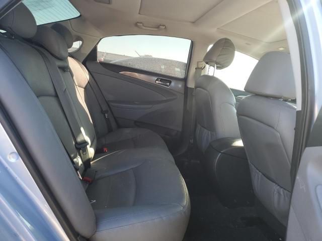 Photo 10 from auction – 2014 HYUNDAI SONATA HYB with VIN KMHEC4A42EA104282