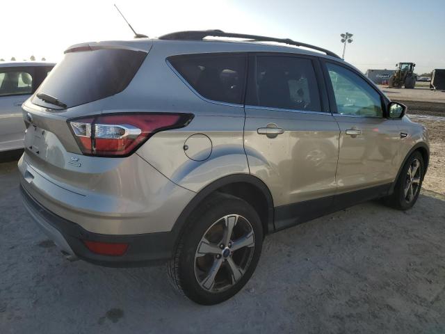 Photo 3 from auction – 2017 FORD ESCAPE SE with VIN 1FMCU0GD2HUC60667