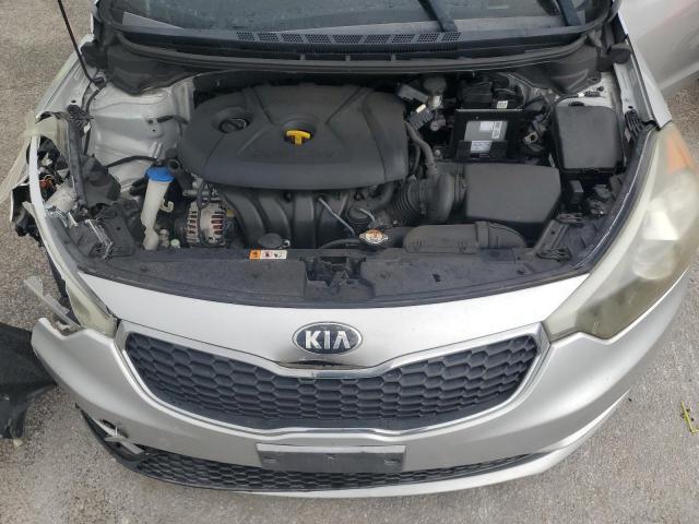 Photo 11 from auction – 2015 KIA FORTE LX with VIN KNAFK4A60F5291638