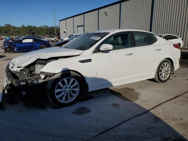 KIA OPTIMA EX 2015 with VIN 5XXGN4A70FG492149 - Photo from auction