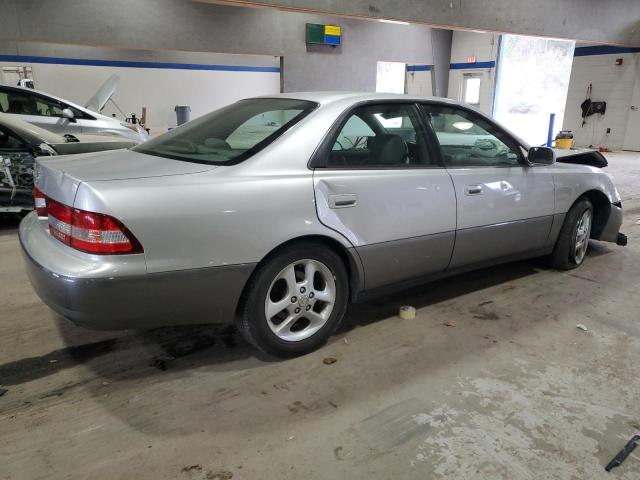 Photo 3 from auction – 2001 LEXUS ES 300 with VIN JT8BF28G710293240